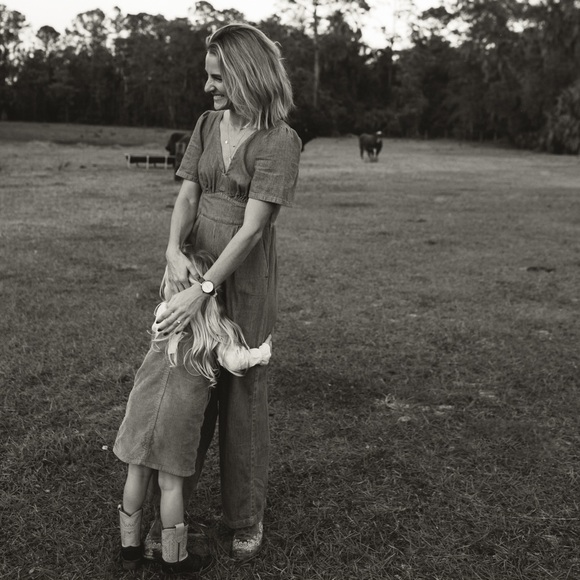 Meet your Posher, Kaitlin - Picture 1 of 1